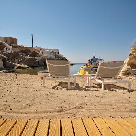 The Elephant Beach House Kímolos Exterior photo