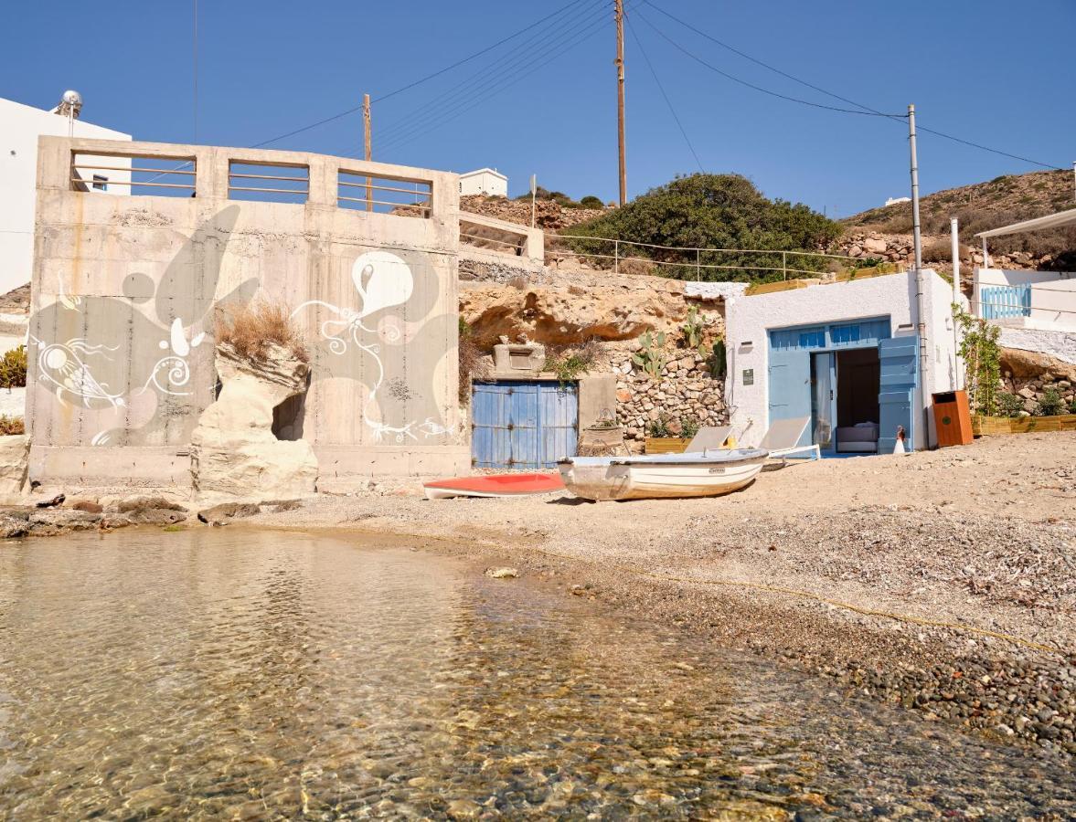 The Elephant Beach House Kímolos Exterior photo